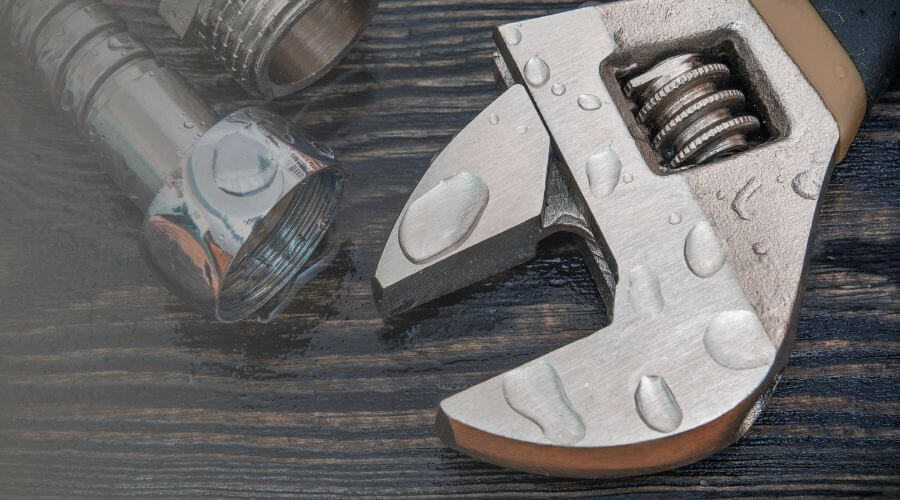 Why choose water damage restoration service for basement flood restoration services in Carrollton